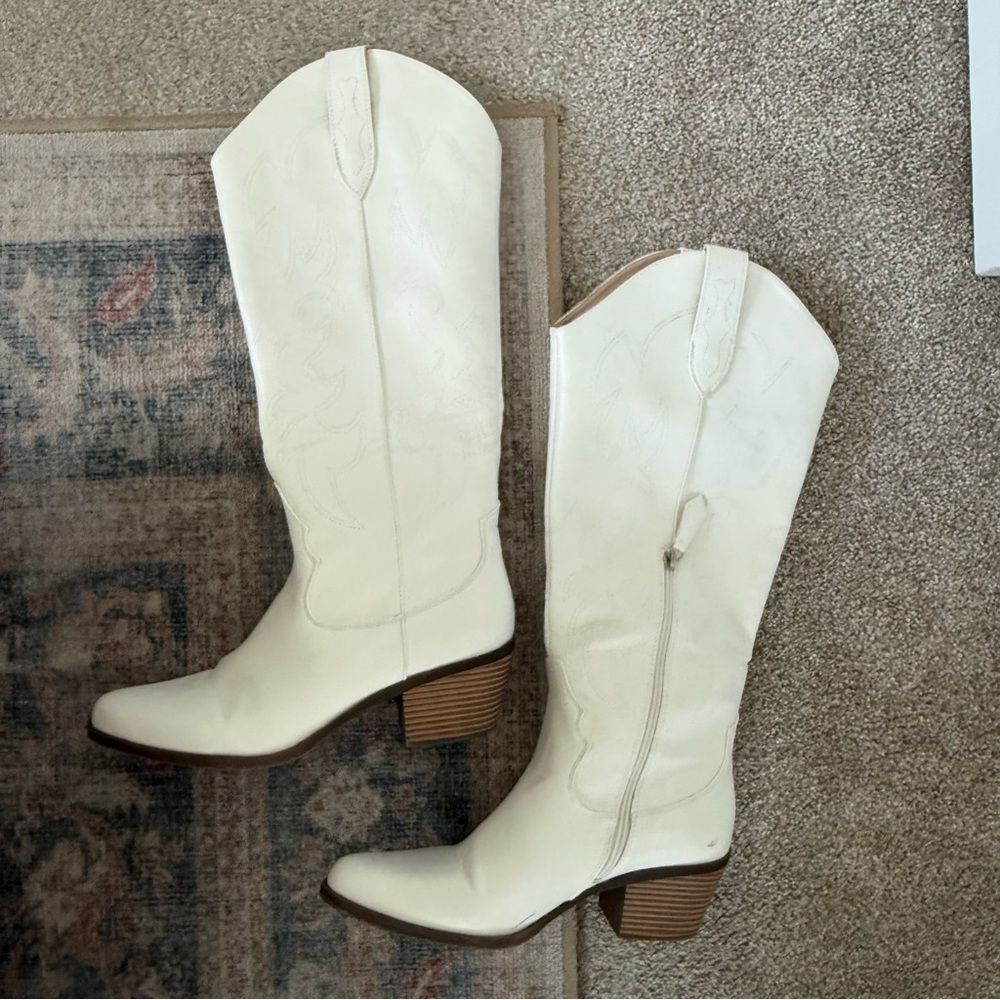 Nordstrom Cream Heeled Boots